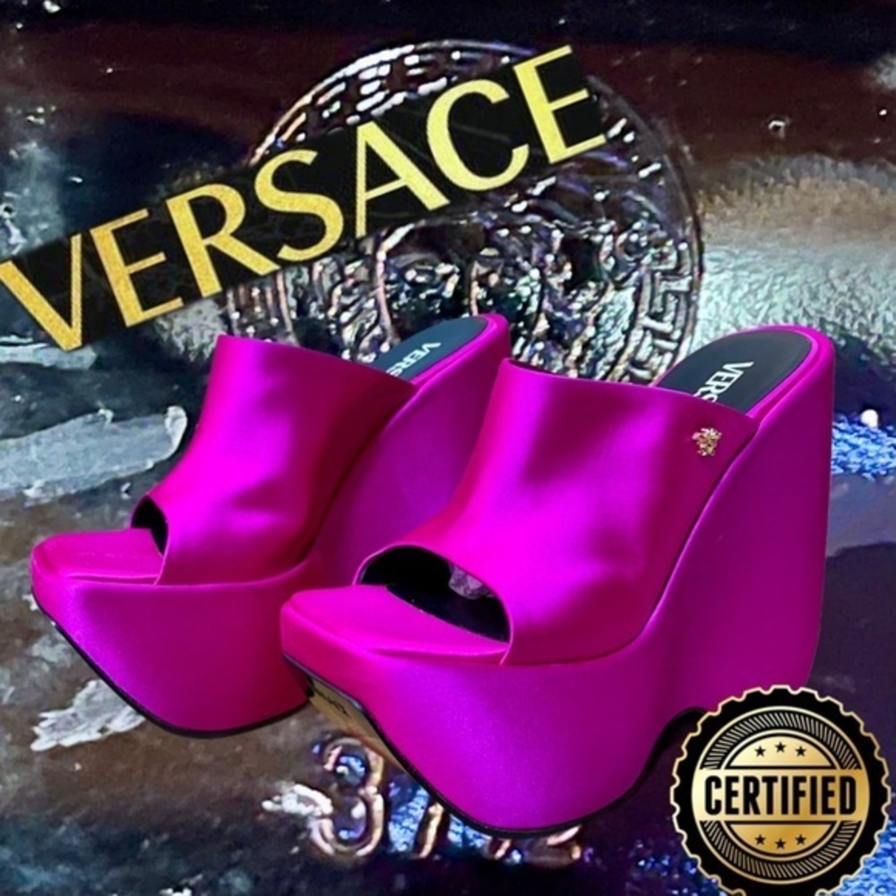 VERSACE Pink Triplatform Mules